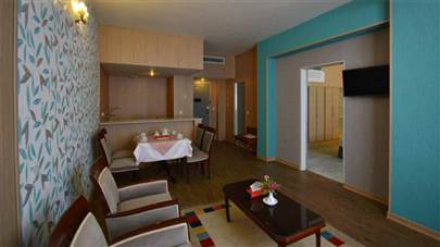 سویت هتل پارک سعدی شیراز سویت هتل پارک سعدی شیراز